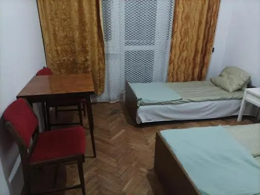 W Prl בית אירוח